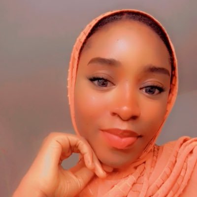 kulu_tapheeda's profile picture. I’m only either sensitive or savage. No in between😎