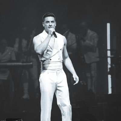 Itzel_crsCdmx's profile picture. #CarlosRivera🧡
#CReandoSueños🧡
#CreandoSueñosCdmx🧡
#Riveristas🧡