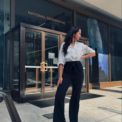 Entrepreneur|philanthropist Repairer @simplebitts.company CEO under constructions UCC LED.. Believe I'm yourself and never give up on who you are 💋🌚