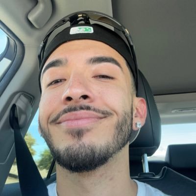 pennylofton_'s profile picture. UA ‘20 🎓