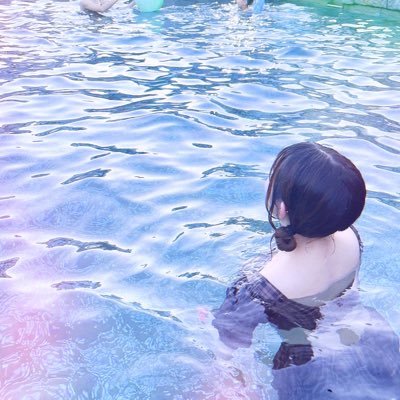 mchs_momoka's profile picture. 未知株式会社(@MchS_Inc)┋コーポレートコーディネート┋福岡出身┋INFJ┋社内最速受注┋書道は高等師範┋何でも踊れます┋丸顔代表┋社内一の酒好き┋幼少期からの経験を生かして自分と同じ境遇の子たちを救いたい┋人生オールイン！歴史を作ります
