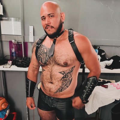Latin🇨🇴Dom UC Bear DM for Booking and Collabs. 18+ https://t.co/84bhbTntgO https://t.co/pHnBeNT0Ml private: https://t.co/f8VTr8SHd6