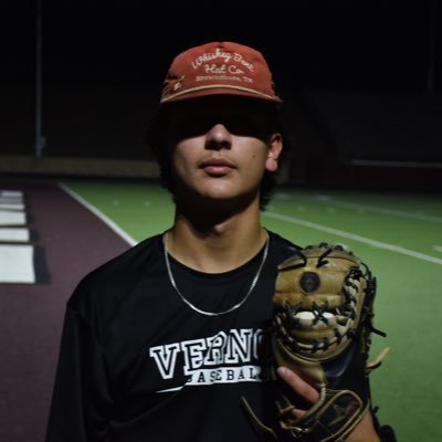 2026 | 4.3GPA | C| 5’11/170 Vernon,Tx📍| brindenrfarrell@gmail.com | @BurkBlacksox