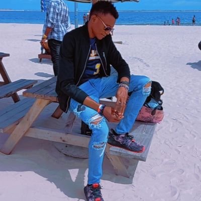 Know God, No Fear. No God, Know Fear. No, I’m not regular and not everyone can afford the luxury of my friendship. Good Vibes & Energy. Gamer & Lover.❤️ & 💡