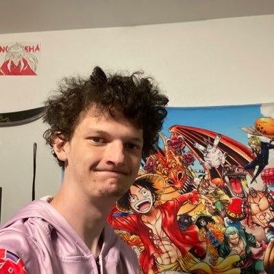 Hopper17Aidan's profile picture. Follow me on Instagram @hopper_aidan03