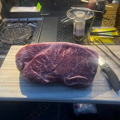 meshiakabanzai's profile picture. 食🥩呑み🍺キャンプ🏕ゲーム🎮 登山⛰を趣味としています。 適当な自己満tweetしかしませんが宜しくお願い致します。