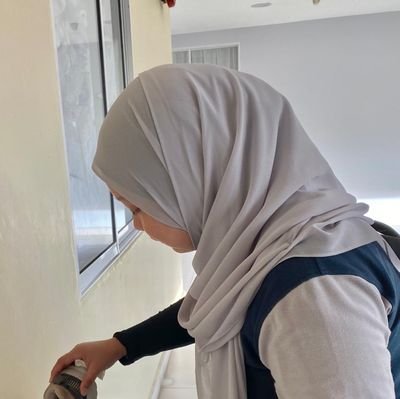 iamnajiha's profile picture. veritas, anoris, amare