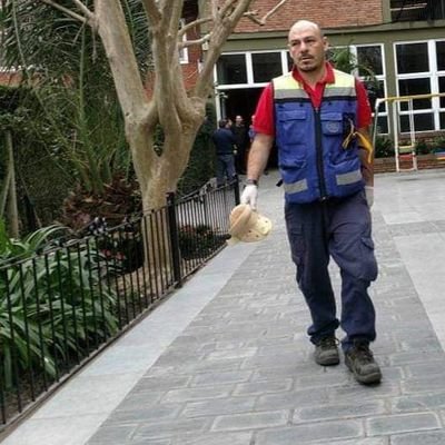 Director Defensa Civil y Emergencias Municipalidad de
@munimalvinas
Docente de la Universidad Nacional de José C. Paz
Profesional de la Salud
