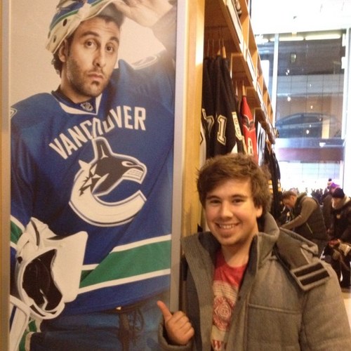 thejezoneill's profile picture. 