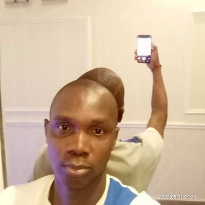 ataribu7's profile picture. am simple