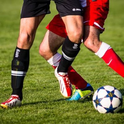 大学で体育会系サッカー部に所属しています。使用済みソックス、ウェアなど販売しています。お気軽にDMください！