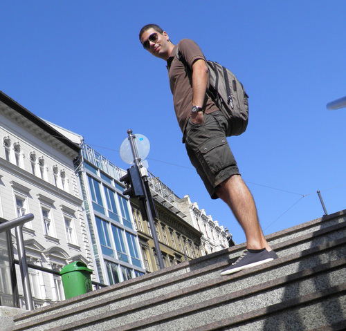 software engineer @Mysten_Labs | distributed systems | consensus | building on @SuiNetwork