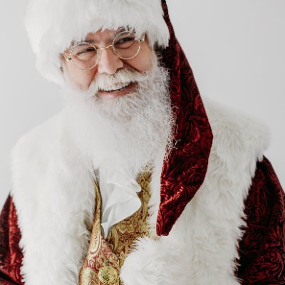 I am Santa Craig Cringle but most people know me as Santa Claus. I am pausing use of this account. Please follow our X account @MrMrsCringle.