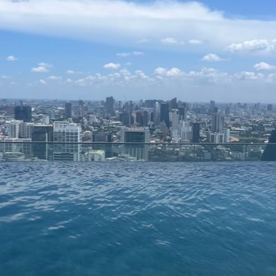 T96YVhEpLNiFSY1's profile picture. 