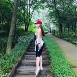 SmawsheesFBfz's profile picture. 