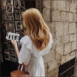 NadenooHrW3v's profile picture. 