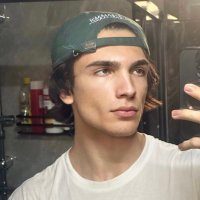 Anakin Skywalker (@zimbalayici31) 's Twitter Profile Photo Anakin Skywalker (@zimbalayici31) 's Twitter Profile Photo