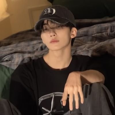 ᝰ   ︦ 𝟷𝟹 𝟶𝟽 %. 팬 계정 ! 𝗦𝗕𝗬 , Ꮓᖇdnyka 
ㅤㅤㅤㅤㅤㅤ.    ୧ 𝙞'𝙢 𝙢𝙪𝙡𝙛𝙖𝙣𝙙 , 𝙄𝙣𝙙𝙤𝙣𝙚𝙨𝙞𝙖𝙣 !
 ◞ ♡̶ 24/7 nct - svt - tbz - ateez!