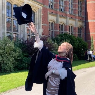 Specialised Foundation Programme Doctor | Medical Leadership and Education | Positivity ☀️🤩|📍🇬🇧🇪🇬🇦🇪