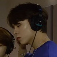 꾀꾀로🕯 (@kkoekkoelo17) 's Twitter Profile
