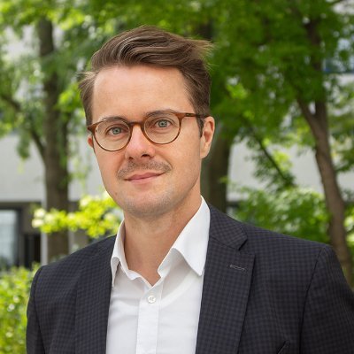 Economist am Deutschen Institut für Urbanistik, PhD in Public Economics, Fokus: Kommunen, Finanzen, Infrastruktur