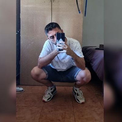 •Demasiado distinto para gente tan normal• •Rey de mi valor• https://t.co/gxzEQXxjt8
