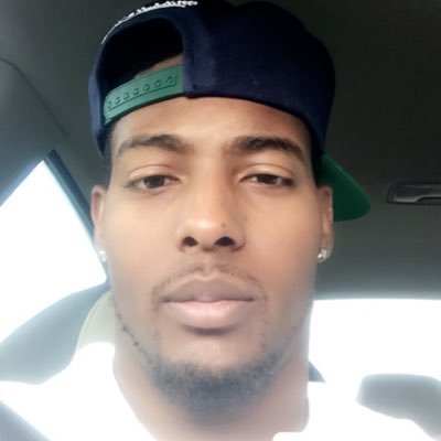 I’m me, you’re you, let’s just enjoy life! IG: kingsimon_21