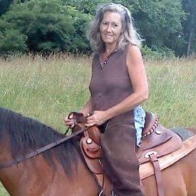 lauragoodpaster's profile picture. Just a Mom to 1 living  and 2 in heaven adult children, and Meemaw to soon to be 12 grandchildren 💓 God is good