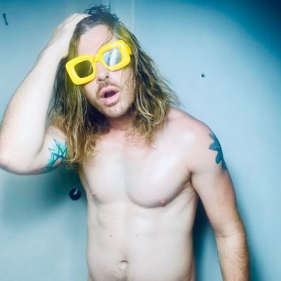 YOUR SAFE SPACE🔞ADULT CONTENT | DM4Bookings https://t.co/QDy90rUNpr | Backup @kurtblankoX | https://t.co/rPRewtsUVW | BIHGLQ