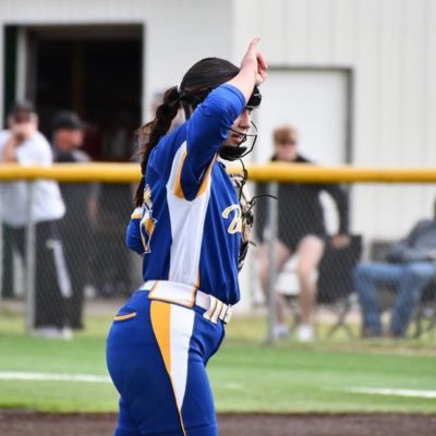 pilar_cox34's profile picture. Kansas Renegades BPF | Bluestem High School #34 | 5’3 | 3.82 GPA | P/MI/UT | 2025 | First Team All State | National Honor Society President | Neosho CCC Commit