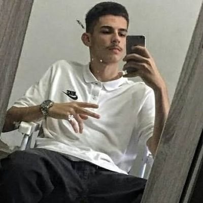 Niccolasff's profile picture. 