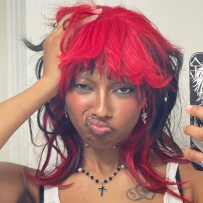 i stream sometimes (a lot) | ig: gremilz | cashapp: $ageSD | https://t.co/bioDt88YmL