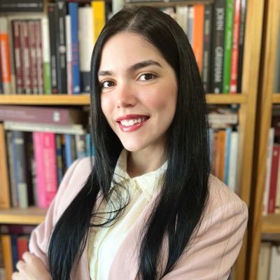 f_lucy_m's profile picture. Apasionada de las humanidades: derecho, filosofía, historia, psicología, religión y literatura. Defensora de la libertad.