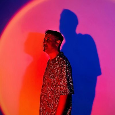 Electronic artist ,Musical producer & DJ, Moonlife Records ,My music is inspires in retrosounds. love Disco Music links ➡️ https://t.co/dGmjm8Gq6i