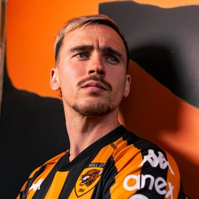 Footballer @HullCity | Canadian international 🇨🇦 @adidasfootball athlete