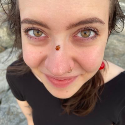 (she/her) jewish. wannabe astronaut. gay and slay. chronic pain haver. palestine supporter.