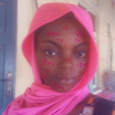 tolanismallz's profile picture. Just vibes&inshaAllah. MESSI. PEP. WIZKID. FCB💙❤️