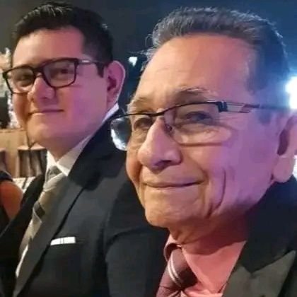 Medio siglo ejerciendo un periodismo serio y veraz. Premio AMEX 2010 como la mejor noticia. Reconocimiento Conape 2017 y redes, por trayectoria.