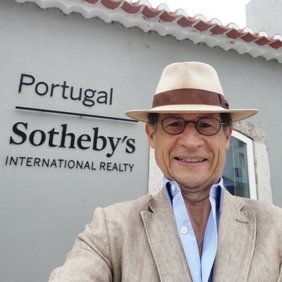 Private Broker at Sotheby's Portugal.
Historic & Contemporary Homes with Signature, Soul & Stories. Arquitecture, Art & Cultural Heritage.
People Passionate.