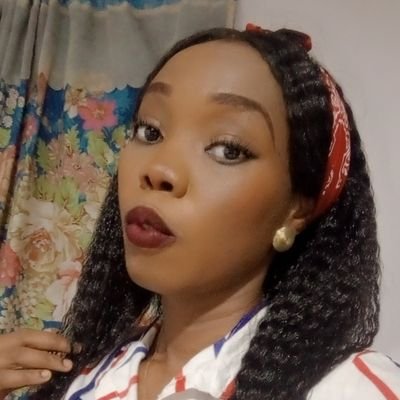 im an Ambivert,
#A unique educator
#music lover lover#Chelsea#volleyballer#Environmentalist
pure vibes/cruise💃💃💃