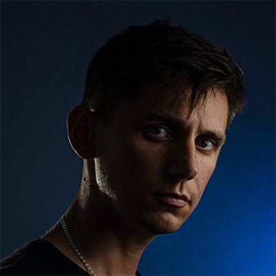 alexey_skuratov's profile picture. 19 years in design. I craft landing pages, interfaces & expert websites.
Focused on aesthetics, structure and a clear, painless process.
Everything is reasoned,