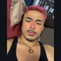 Sage (@yuhhsage) 's Twitter Profile