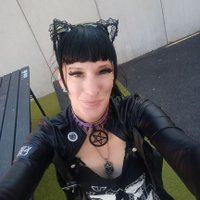 Angie McFly (@mcflyangie) Twitter profile photo