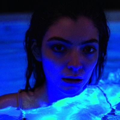 após uma queda apoteótica de seu trono, Daniela lovatic enfrenta uma grande batalha interna em busca de respostas.