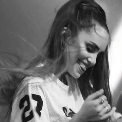 -i'd give you my heart if you nedeed it.
@lalioficial • @taylorswift13 • @oliviarodrigo