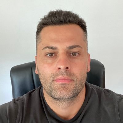 JohnVlahos_'s profile picture. Always learning