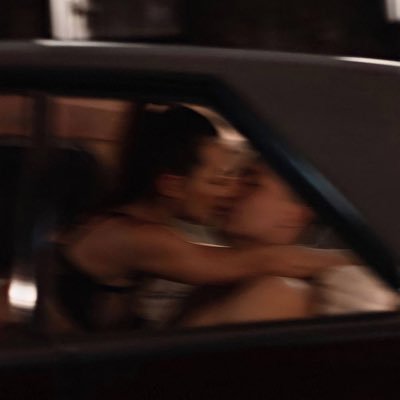 yjldwr_'s profile picture. 素质不详遇强则强｜社恐i人｜社冷｜慢热｜女绿｜Bi｜m｜先去了解我的性格和性癖再来探索我的身体