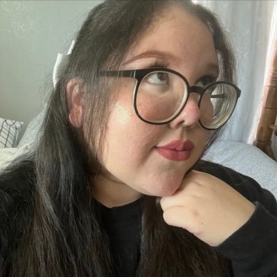 🦋Animal Crossing 🌿Stardew Valley 🧸Sanrio 🎨Art 🐶Pomeranians 🍄Fairies 🧚🏻♀️ ☕️Iced Coffee 🧺PastryChef irl