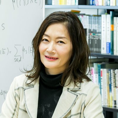 九州工業大学教授|数学・機械学習|ZUMBA(B1インストラクター)とお菓子作りが趣味|文具女子
🔗 個人HP:https://t.co/Oh5ttg0lMM