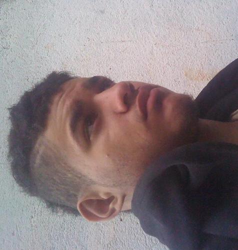 eu sou só.mais vcs sempre me terão por pert.pois um amig é sempre um amig.